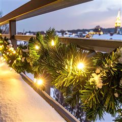 Solight LED vánoční girlanda s jehličím, 5m, 80x LED, časovač, 3xAA, IP44