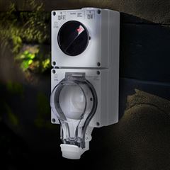 Solight zásuvka IP66 s vypínačem, vodotěsná a prachotěsná