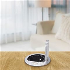 Solight USB vestavná zásuvka s víčkem, 1 zásuvka, plast, délka 1,5m, 3x 1mm2, USB 2100mA, stříbrná
