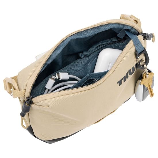 Thule Paramount crossbody 2L gentle beige