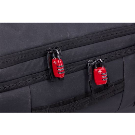 Thule Aion check-in wheeled duffel bag 70cm/28" black