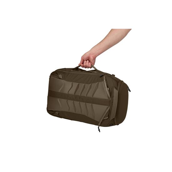 Thule Landmark 40L travel pack deep khaki