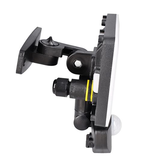 Solight LED floodlight Quick with PIR sensor, 10W, 850lm, 4000K, IP44, black