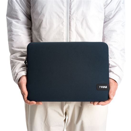 Thule Koya pouzdro na 14" notebook TKS114 - tmavě modré