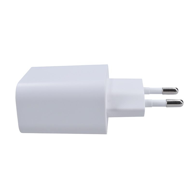 Solight DC71 USB A+C 20W fast charger