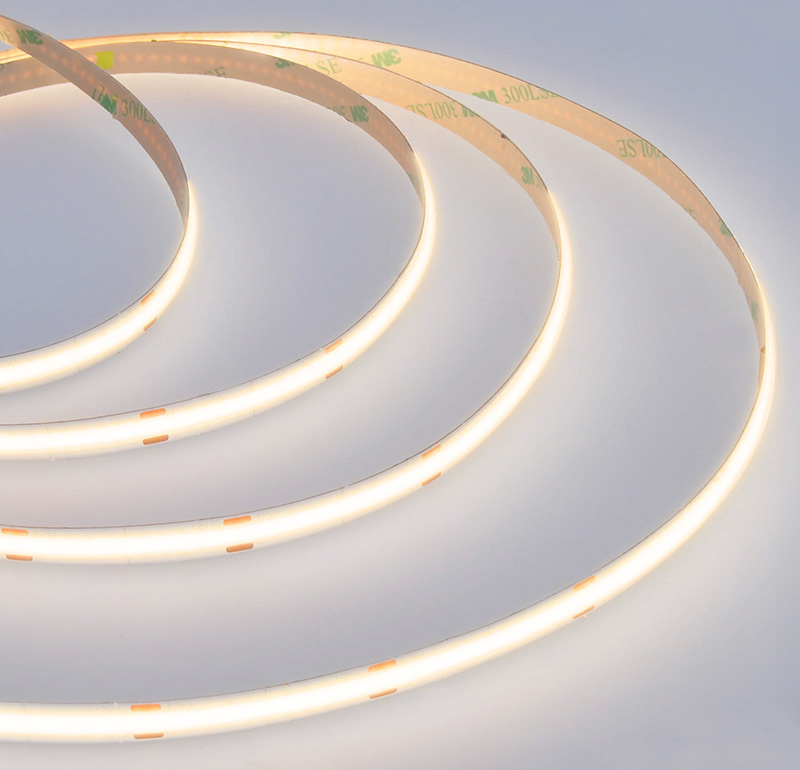Solight LED COB pásek, sada s adaptérem, vypínač, 5m, 8W/m, 800lm/m, teplá bílá WM59-WW