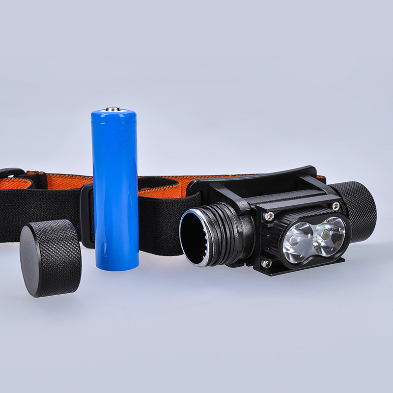 Solight LED čelová nabíjecí svítilna, 650lm, Li-Ion WN41
