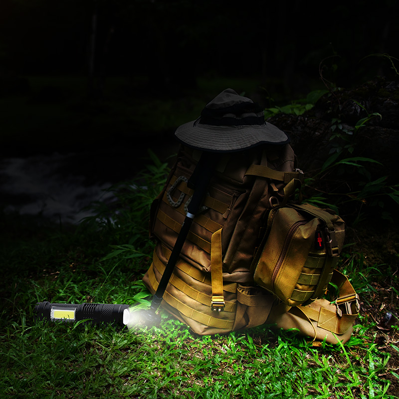 Solight LED nabíjecí kapesní svítilna se zoomem, 100lm + 70lm, Li-Ion, USB, černá WN49